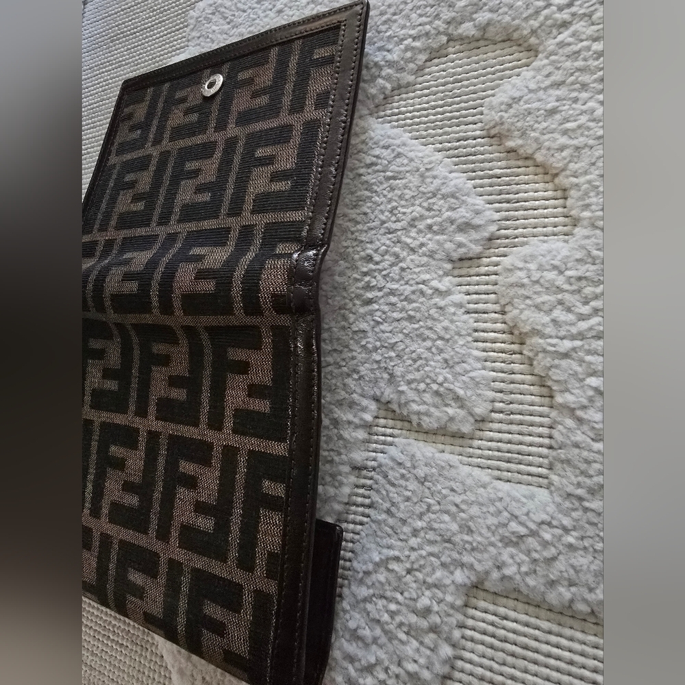 Fendi Planner - Picture 8 of 9